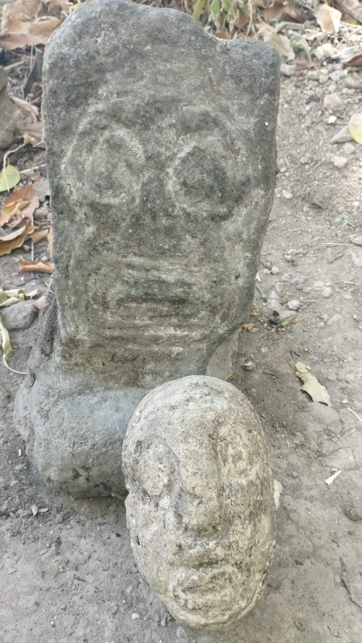 Taíno statue