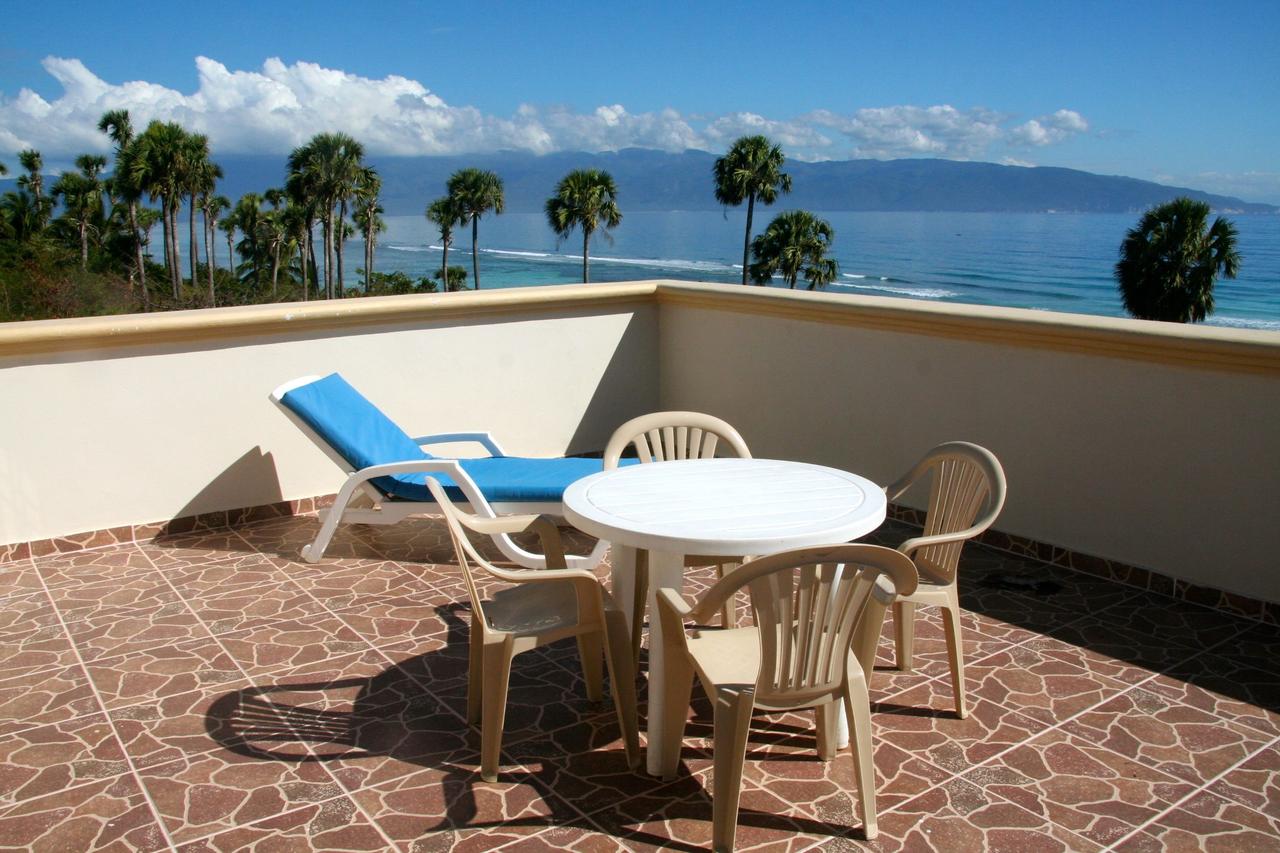 Terasa s výhledem na Karibské moře — Hotel La Saladilla Beach Club