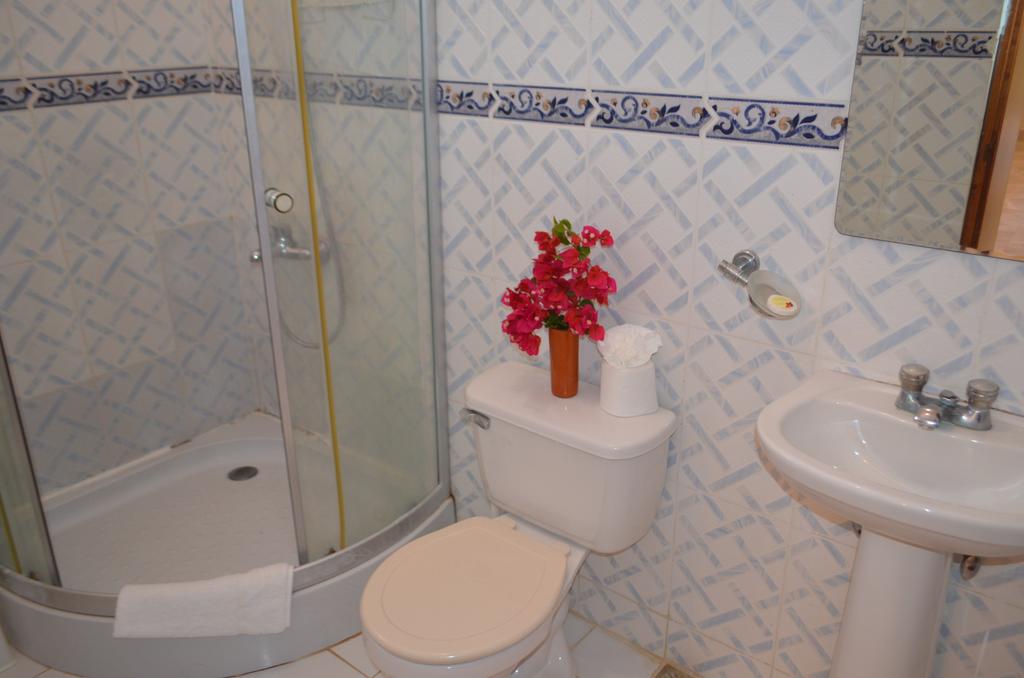 Koupelna apartmá — Hotel La Saladilla Beach Club